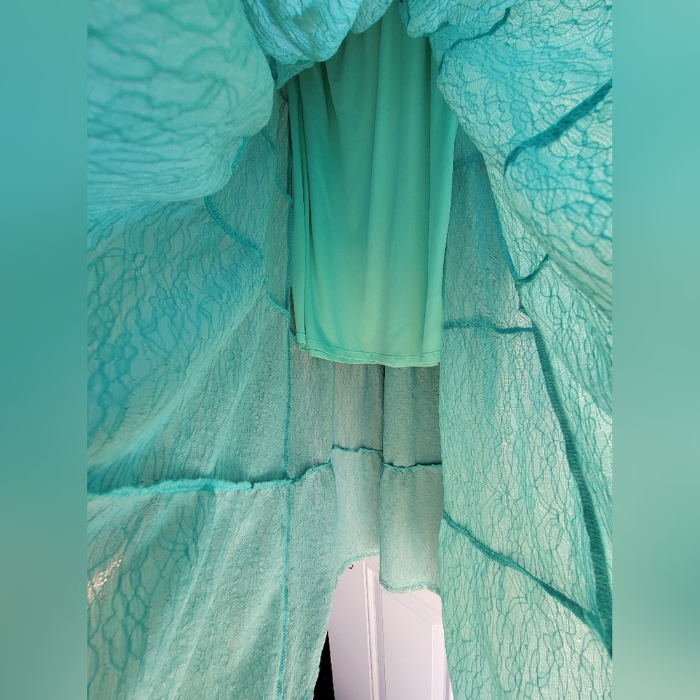 Lot of 2 Elegant Long Cream and Green Tiered Skirt Size Med - Picture 2 of 5